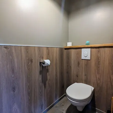 Feriehus Les Volets Rouges *