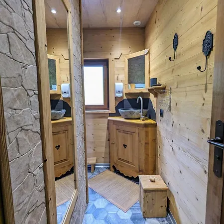 Les Volets Rouges Feriehus Cornimont